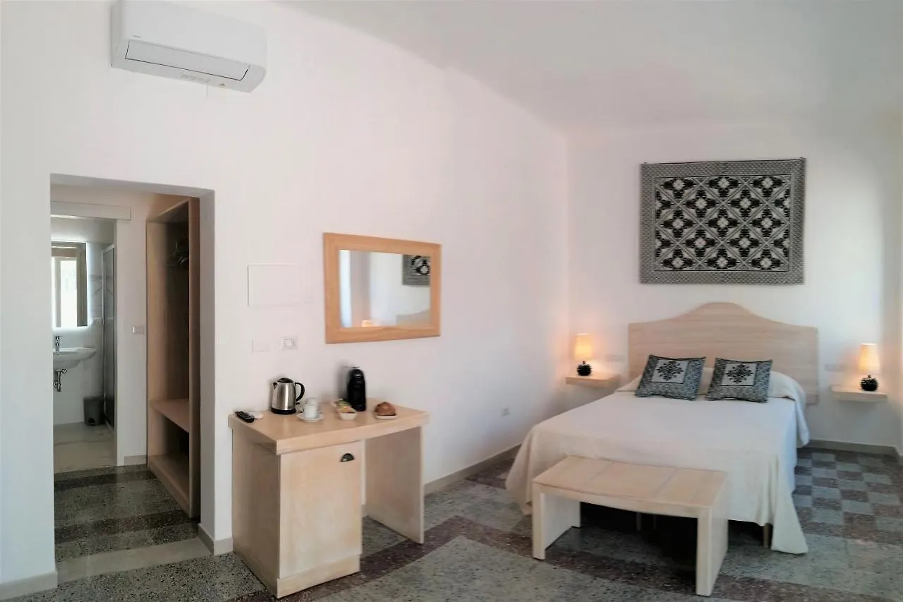 La Villetta Alghero 2*,  Italy